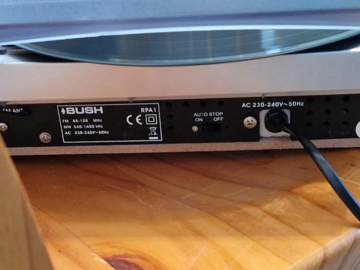BUSH Turntable Record Player Stereo Radio System - Image 4