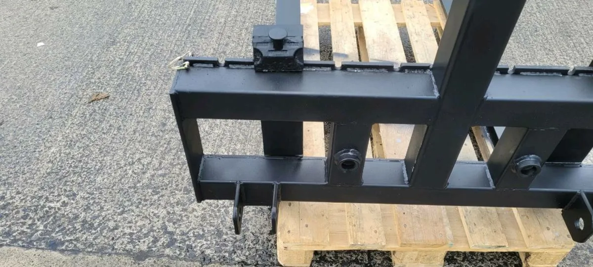 Pallet forks/ bale spike - Image 2