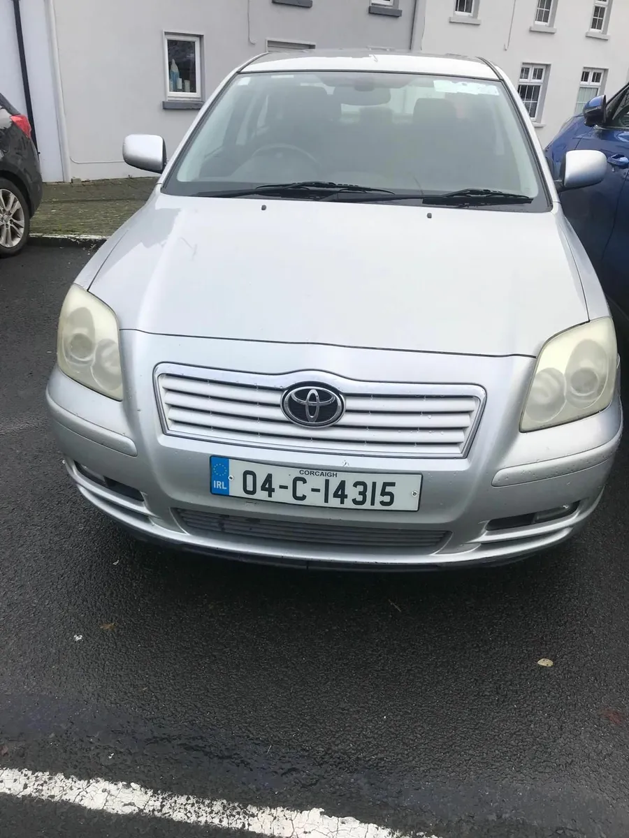 Toyota Avensis 2004 - Image 2