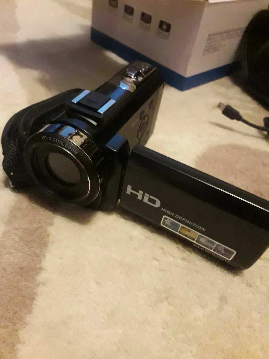 Sunscien Video Camera Camcorder, Full HD 1080P - Image 1