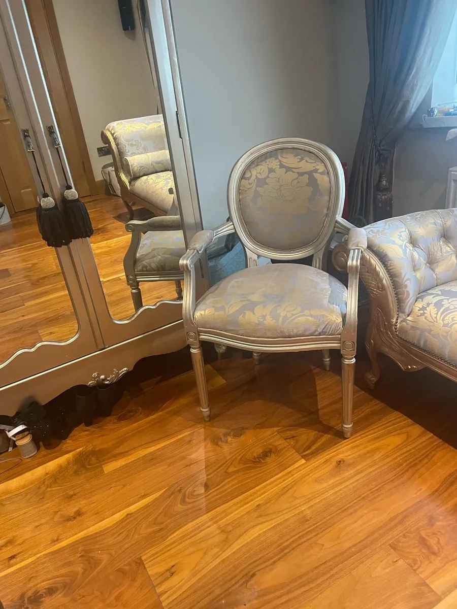 French Style Dressing table pre lim notice - Image 4