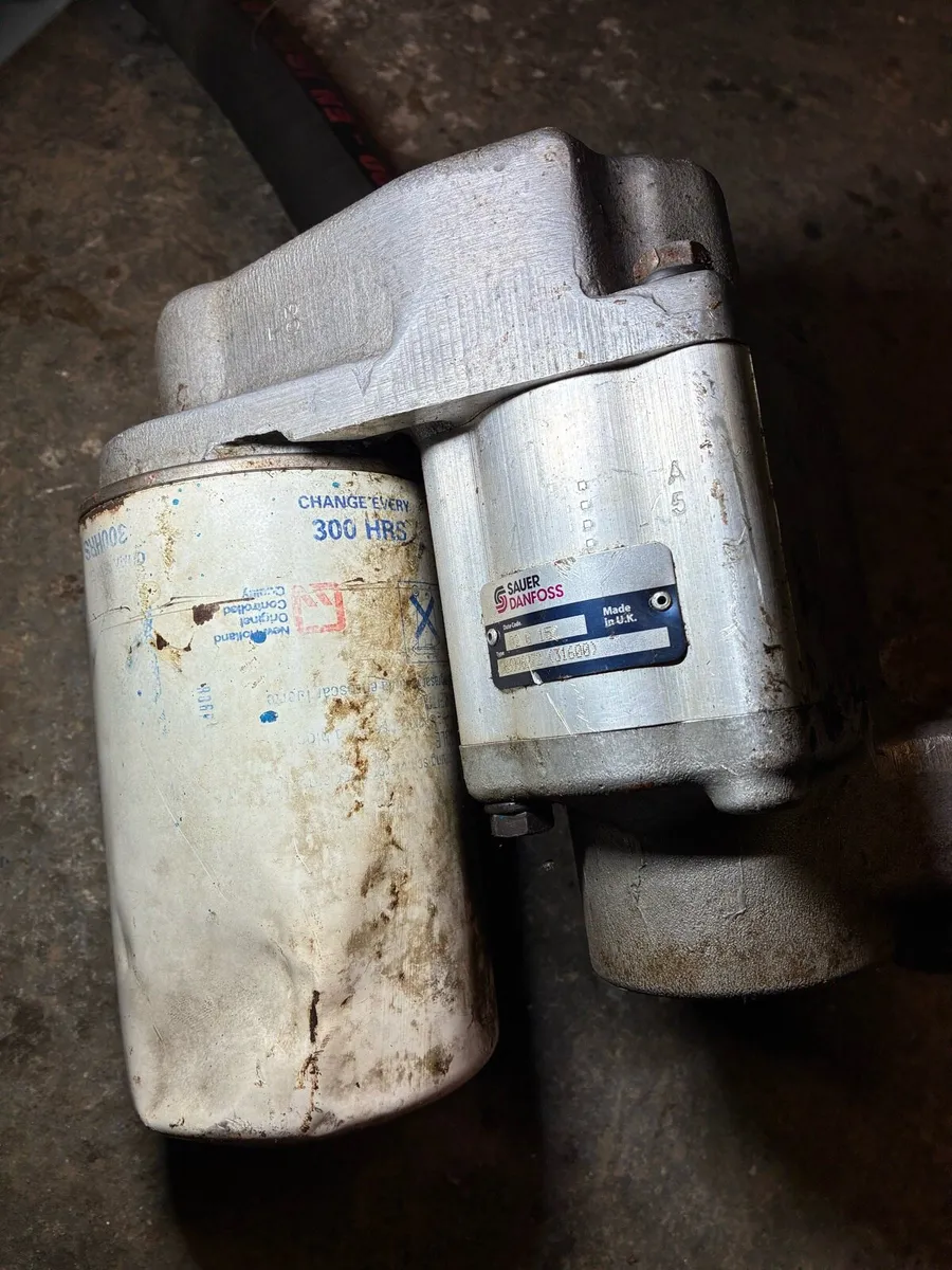 Hydraulic pump auxiliary - Image 4