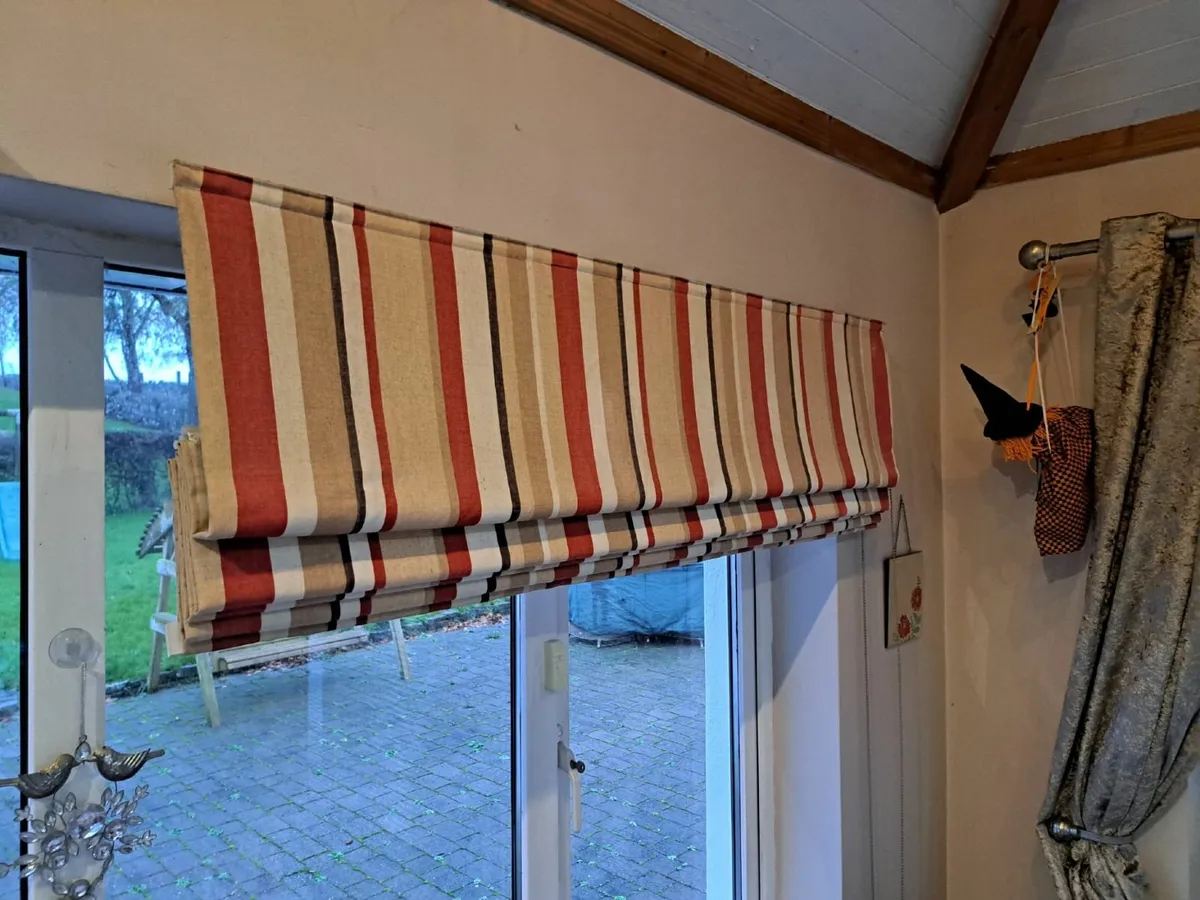 Venetian Blind - Free - Image 2