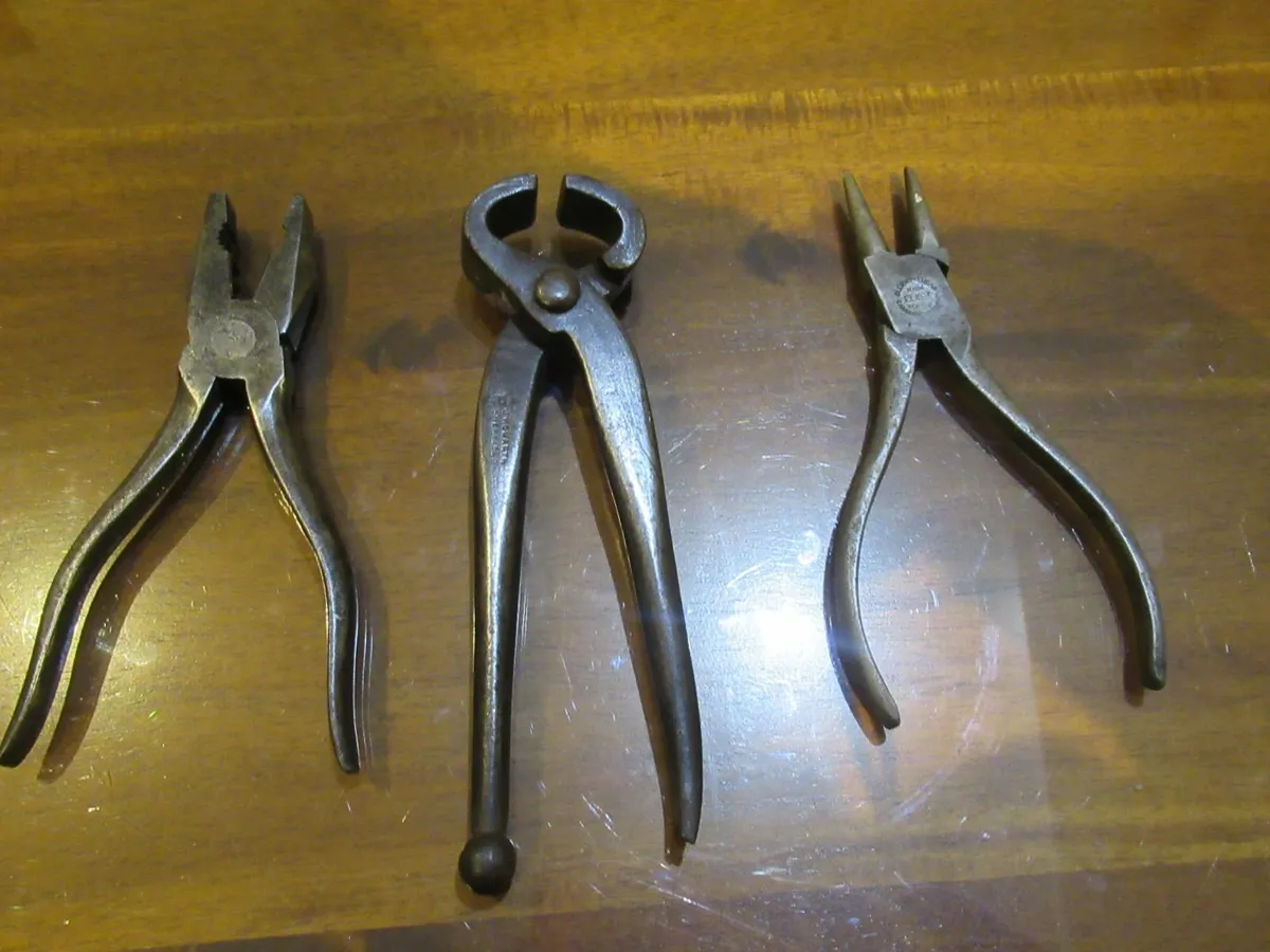 antique vintage tools  PLIERS - Image 1