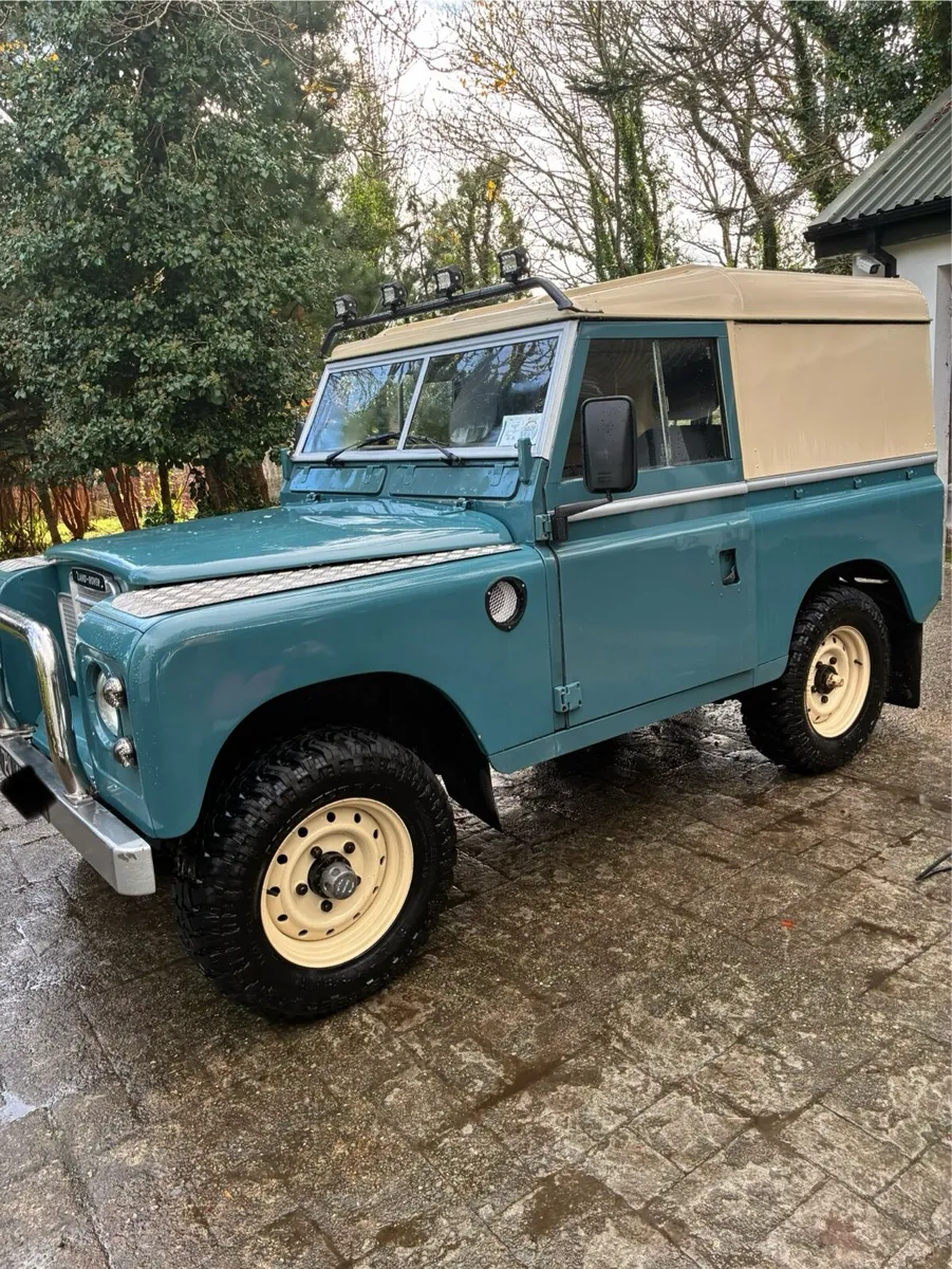 Land Rover series 3 - Image 4