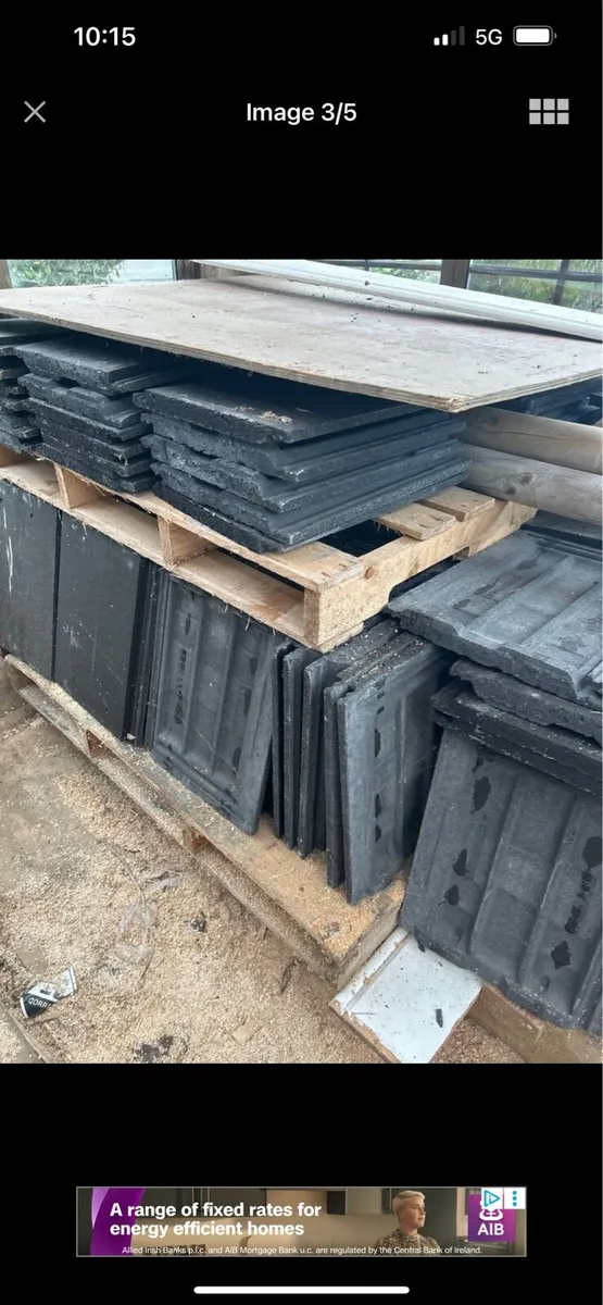 Pallet of Donegal roof tiles - Image 2