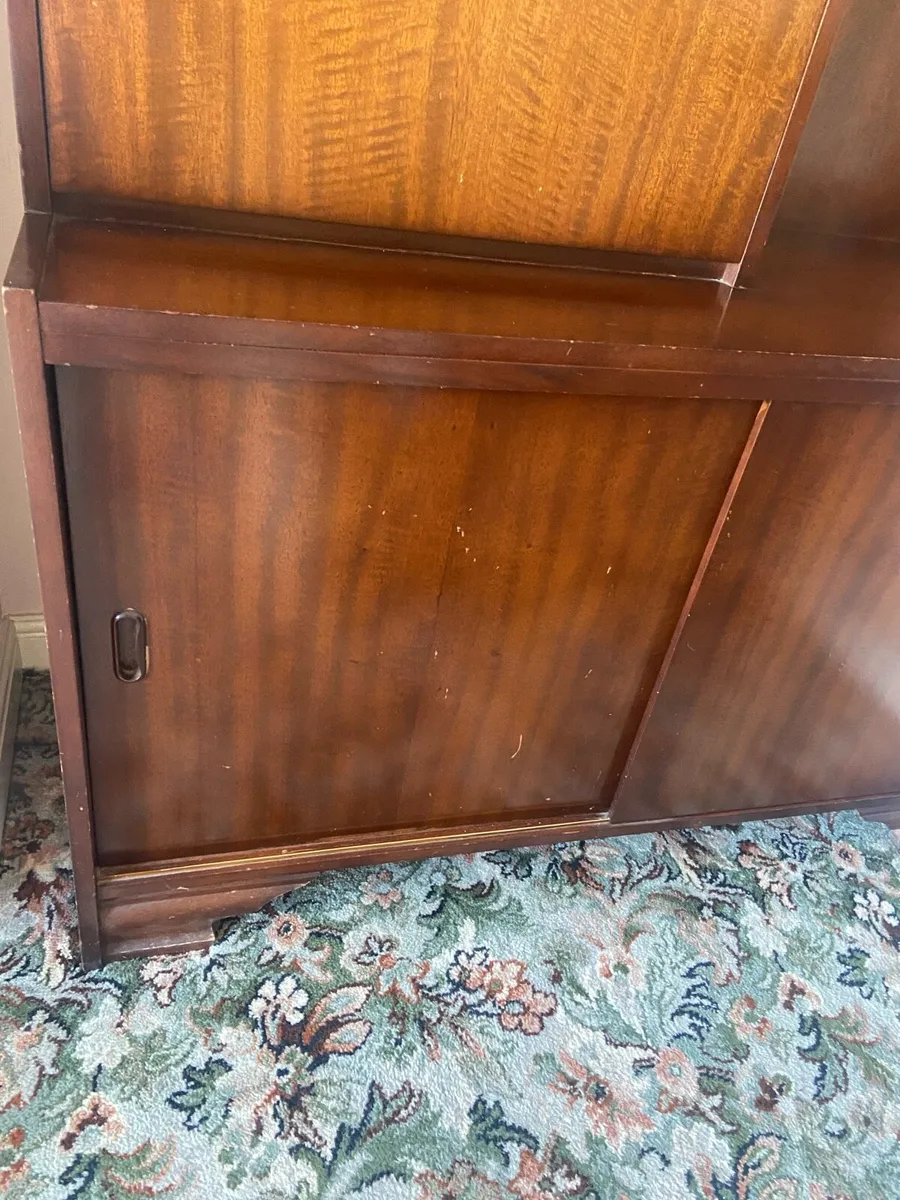 1960’s mahogany display unit - Image 3