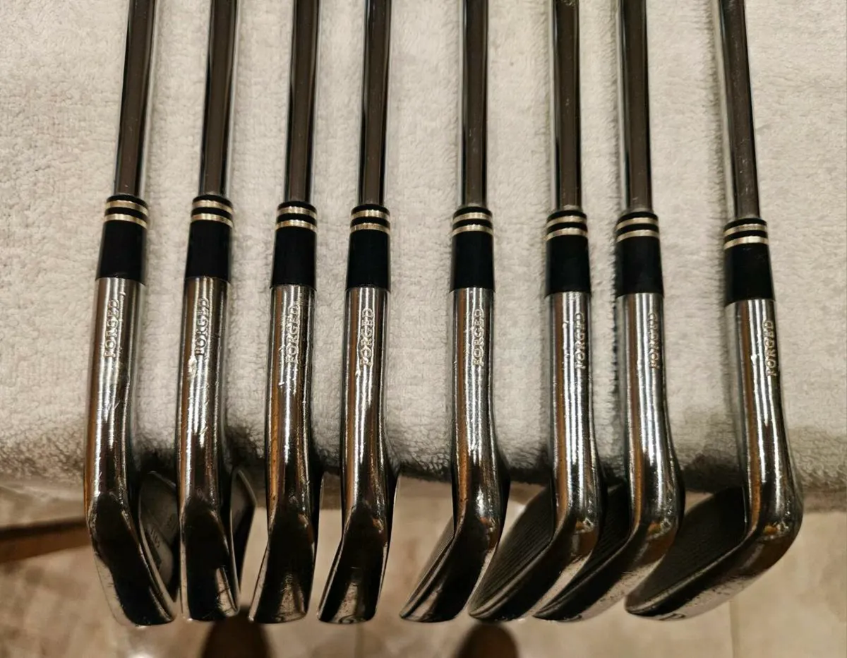 Bridgestone J33 irons - Image 1