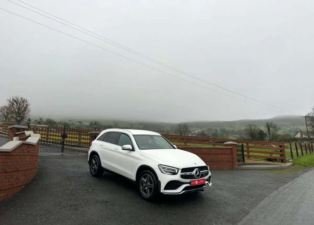 2019 Mercedes GLC 220d - Image 1