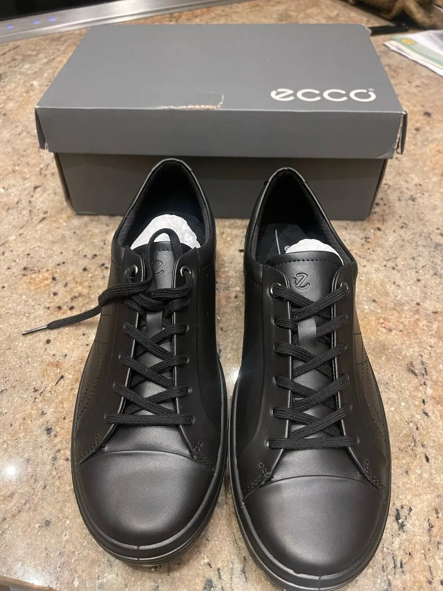 Brand New Unused Ecco Unisex Trainers / Sneakers - Image 1