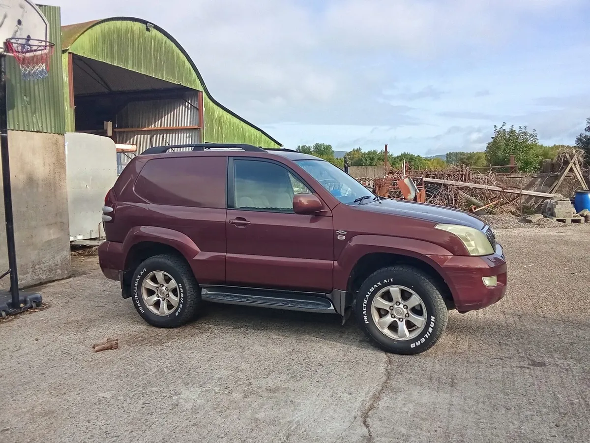 Toyota Land Cruiser - Image 2