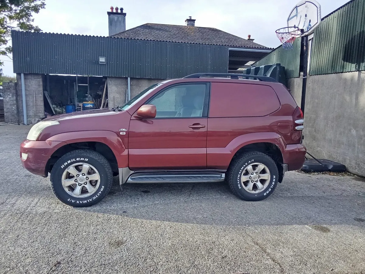 Toyota Land Cruiser - Image 3