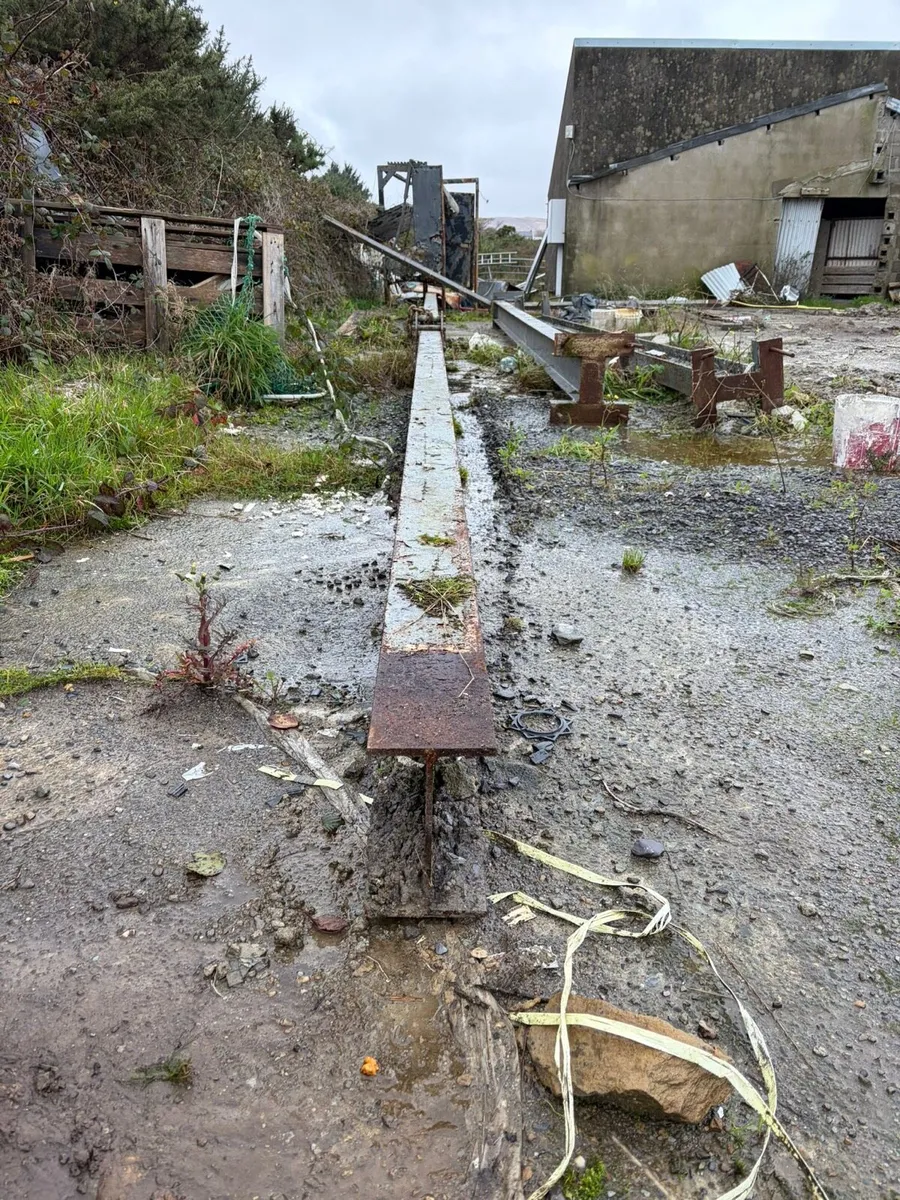 RSJ Large steel beam - Image 2