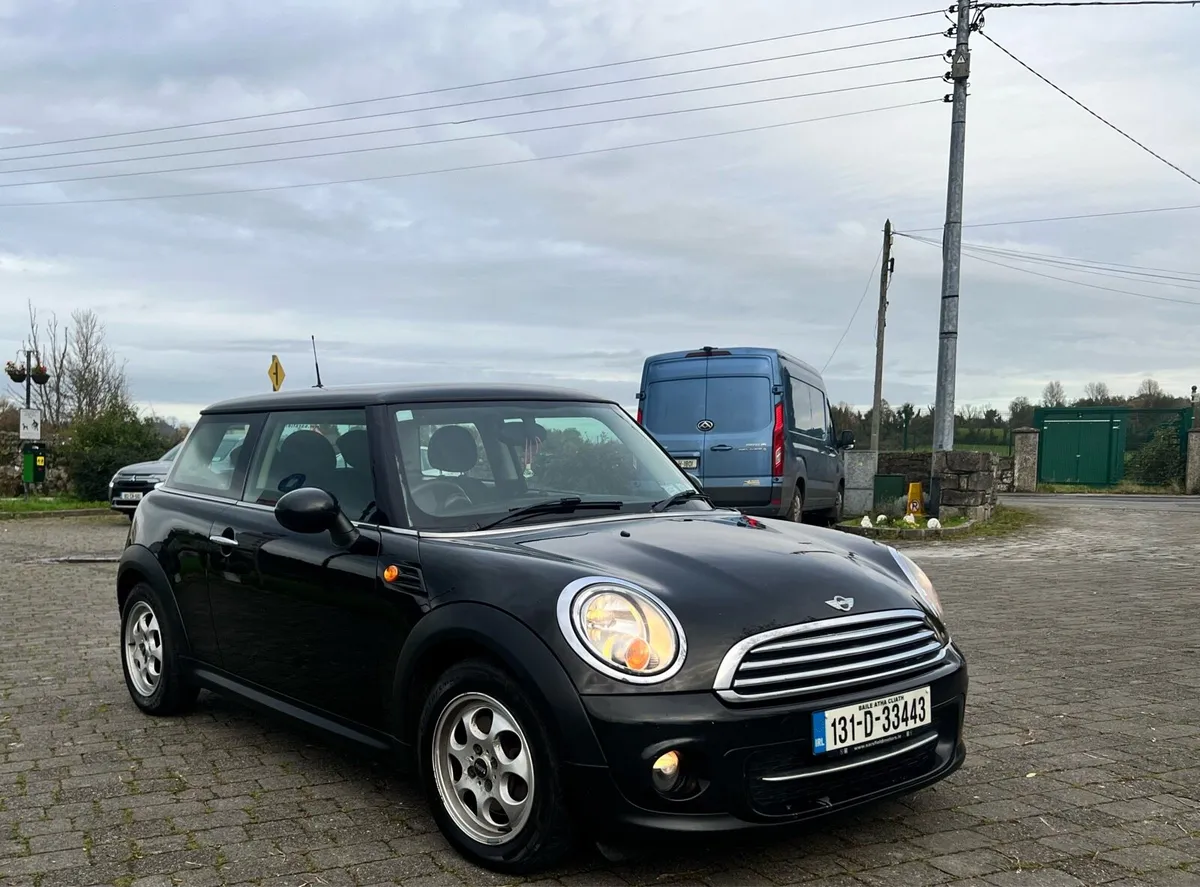 131 Mini Cooper D 1.6 Diesel with fresh NCT - Image 3