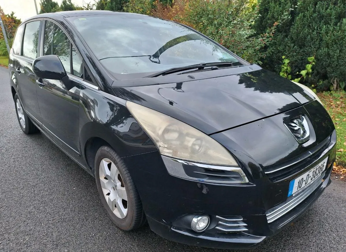PEUGEOT 5008. FRESH NCT.  Spacious 7 Seater. - Image 1