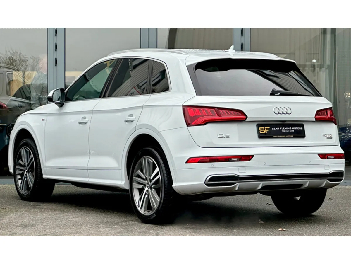 Audi Q5 2.0 TDI 40 S LINE QUATTRO - Image 4