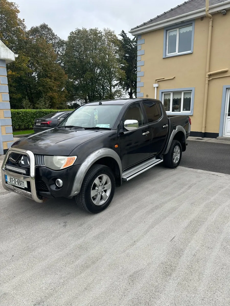 Mitsubishi l200 - Image 2