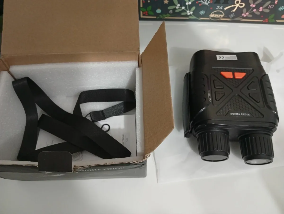 Night vision goggles - Image 3