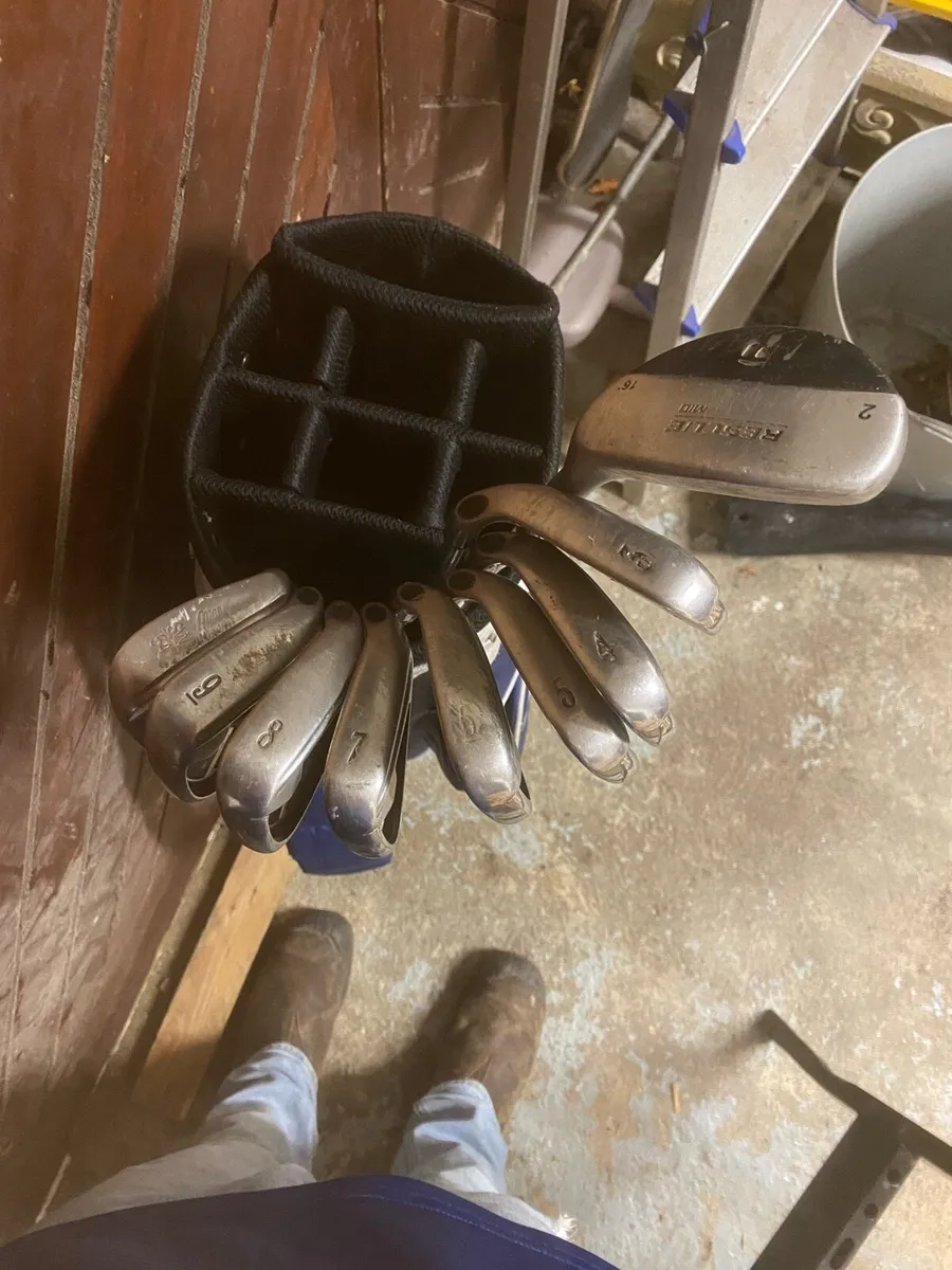 Golf club set - Image 1
