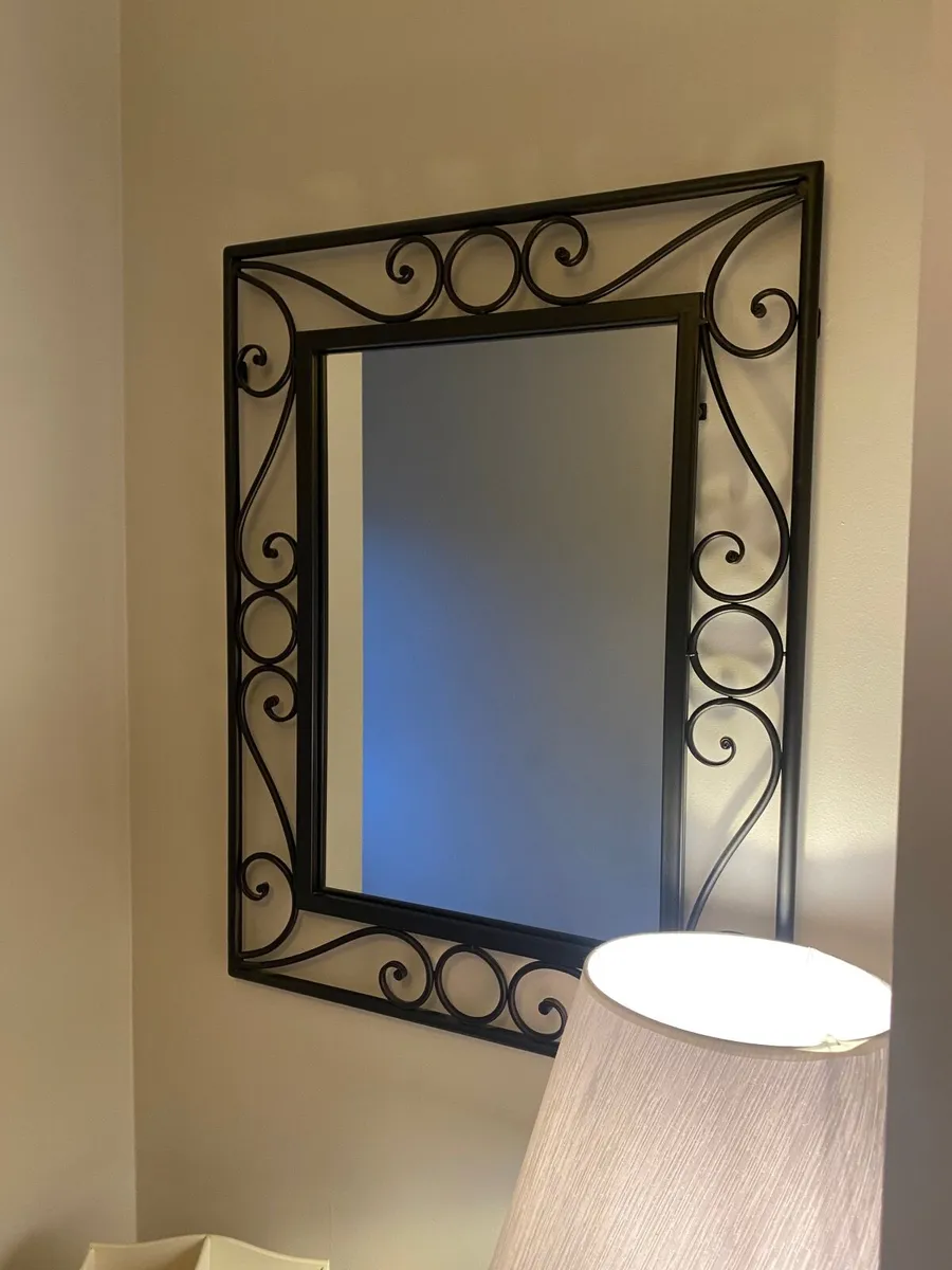 Mirror and Hall table - Image 2