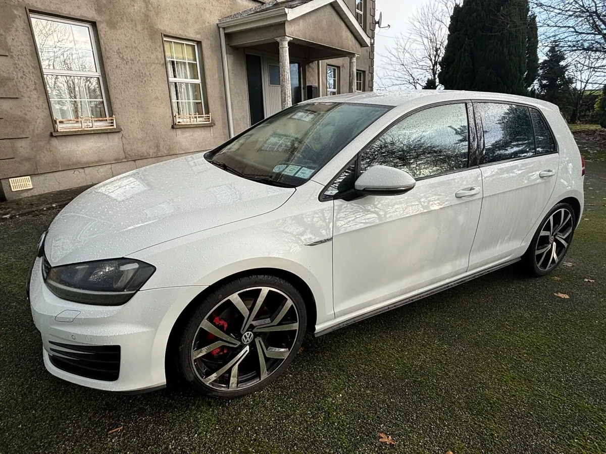 Volkswagen gtd golf - Image 1
