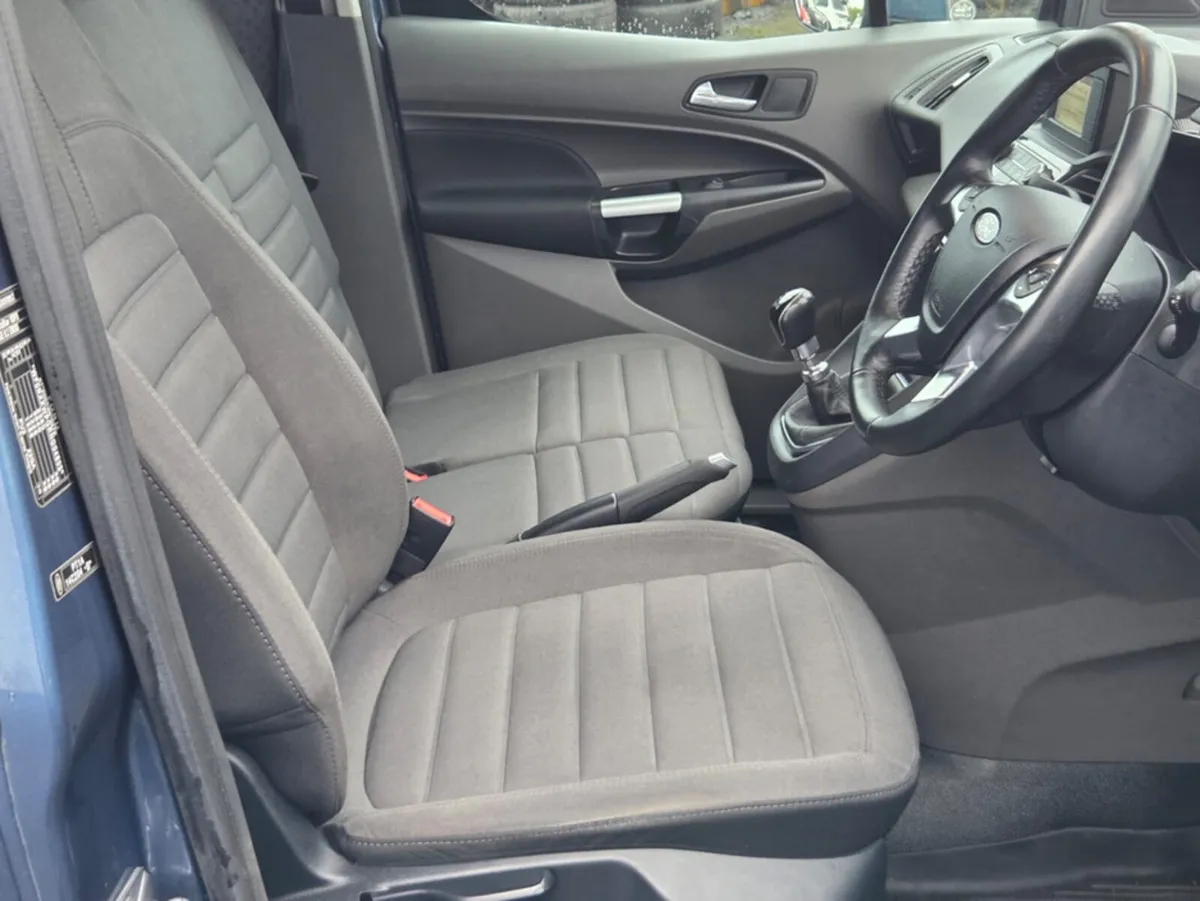Ford Transit Connect LIMITED EDITION SWB 1.5 TD 10 - Image 4