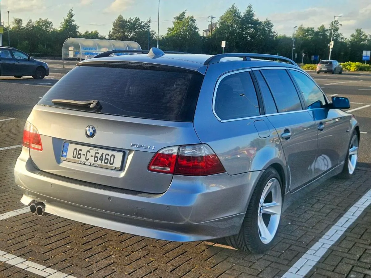 Bmw 525i 2006 - Image 4
