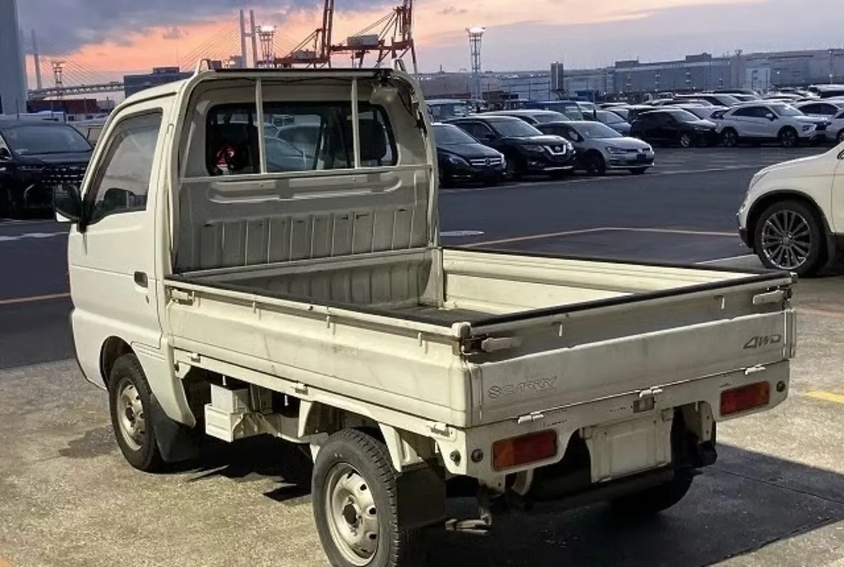 1995 Suzuki carry 4 wheel drive - Image 3