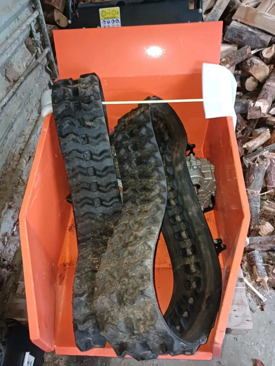 9HP Tracked Petrol Mini Dumper - Image 4