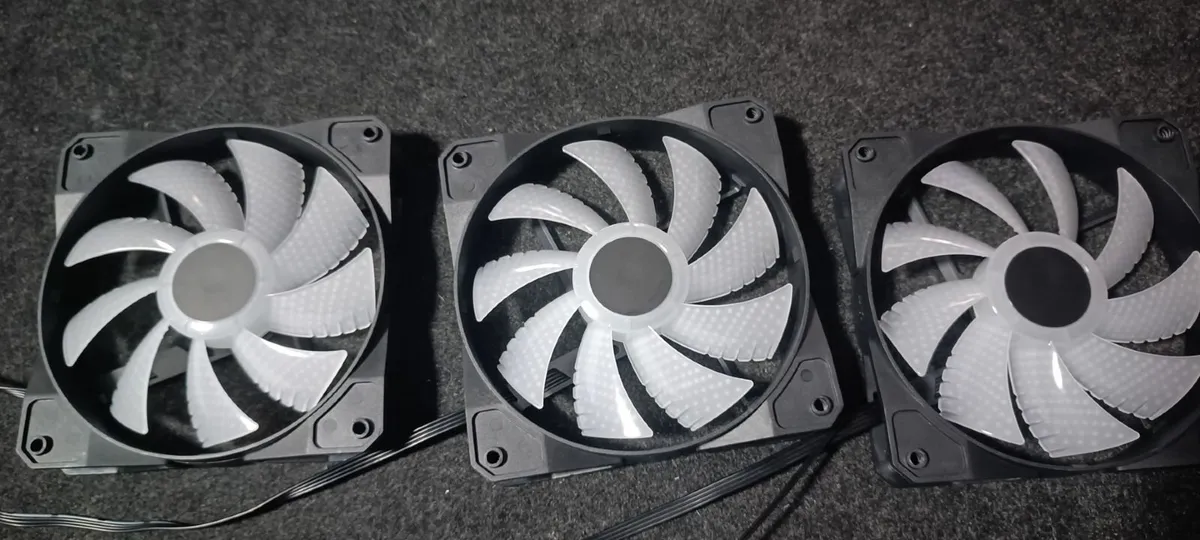 3 x 120mm Silent RGB Case Fans - Image 1