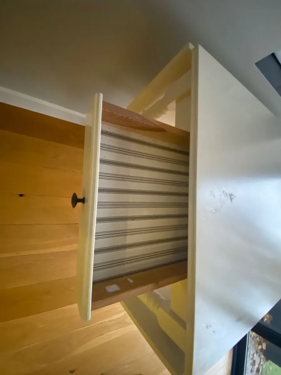 Ikea Ingatorp double leaf extendable table - Image 4