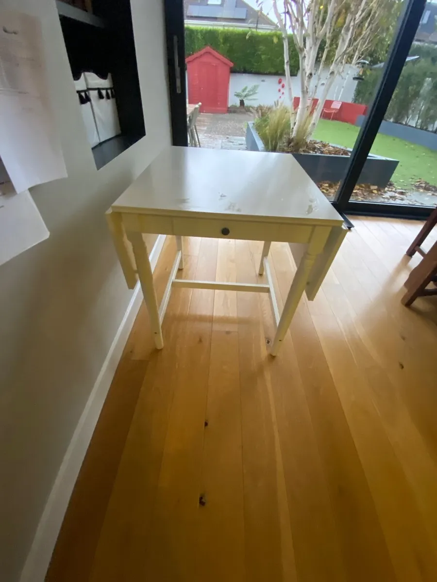 Ikea Ingatorp double leaf extendable table - Image 1