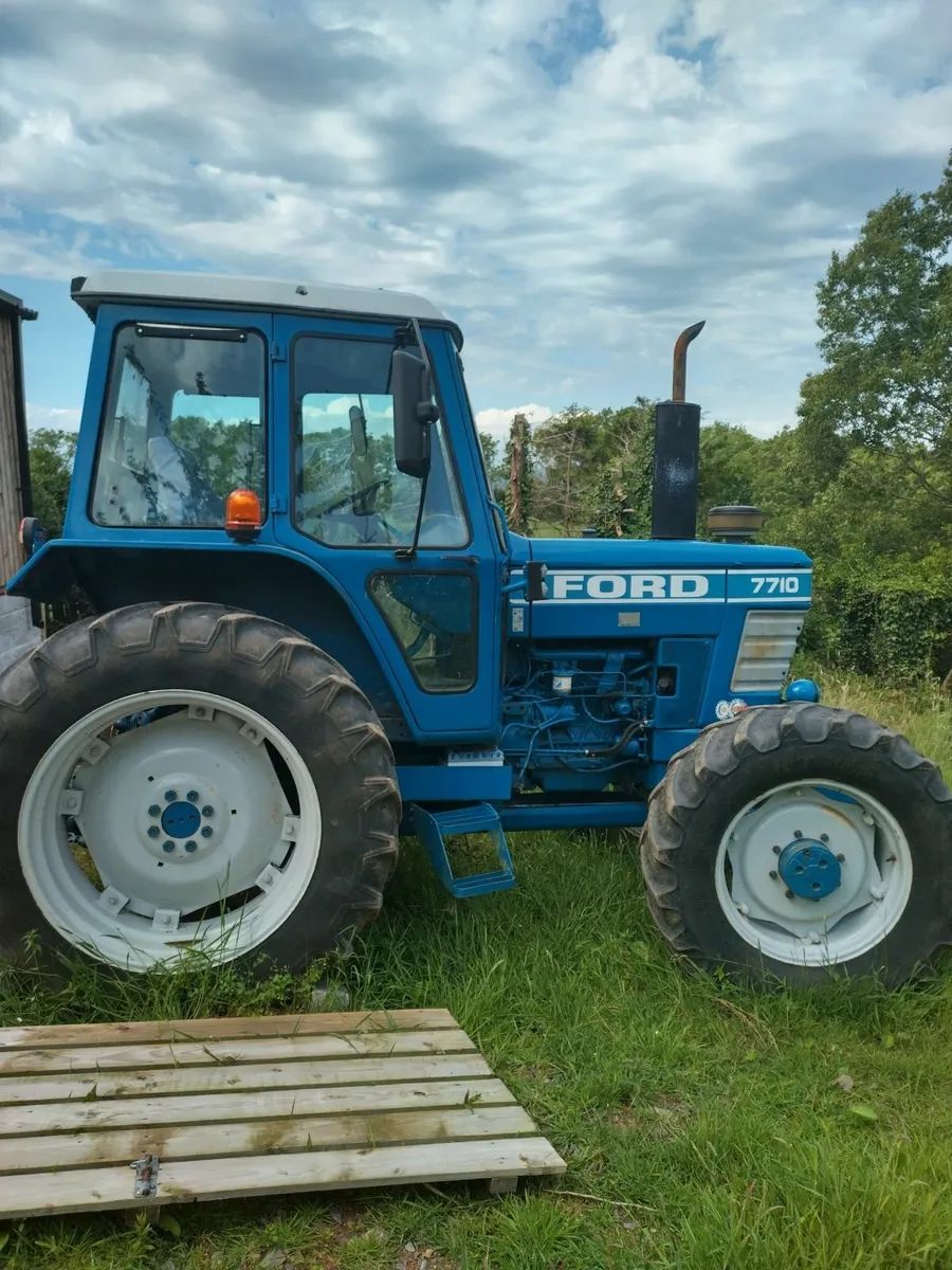 Tractor - Image 1