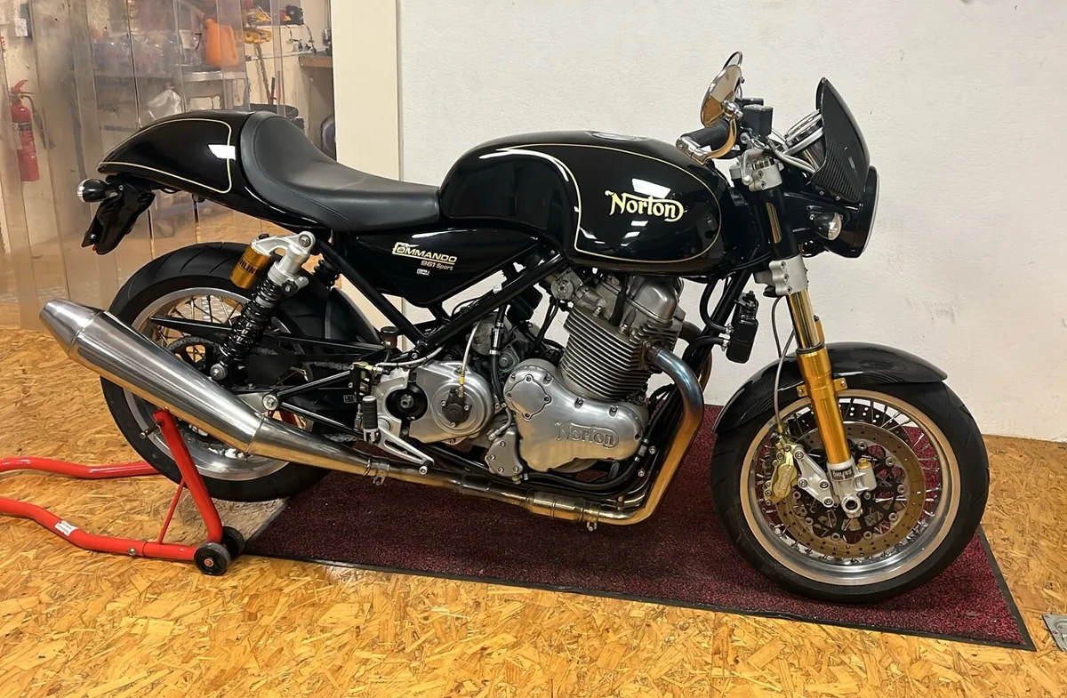 Norton Commando 961 Sport - Image 2