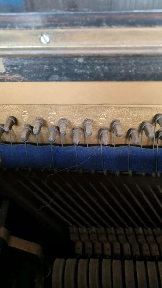 C&J EUNGBLUT Piano - Image 4