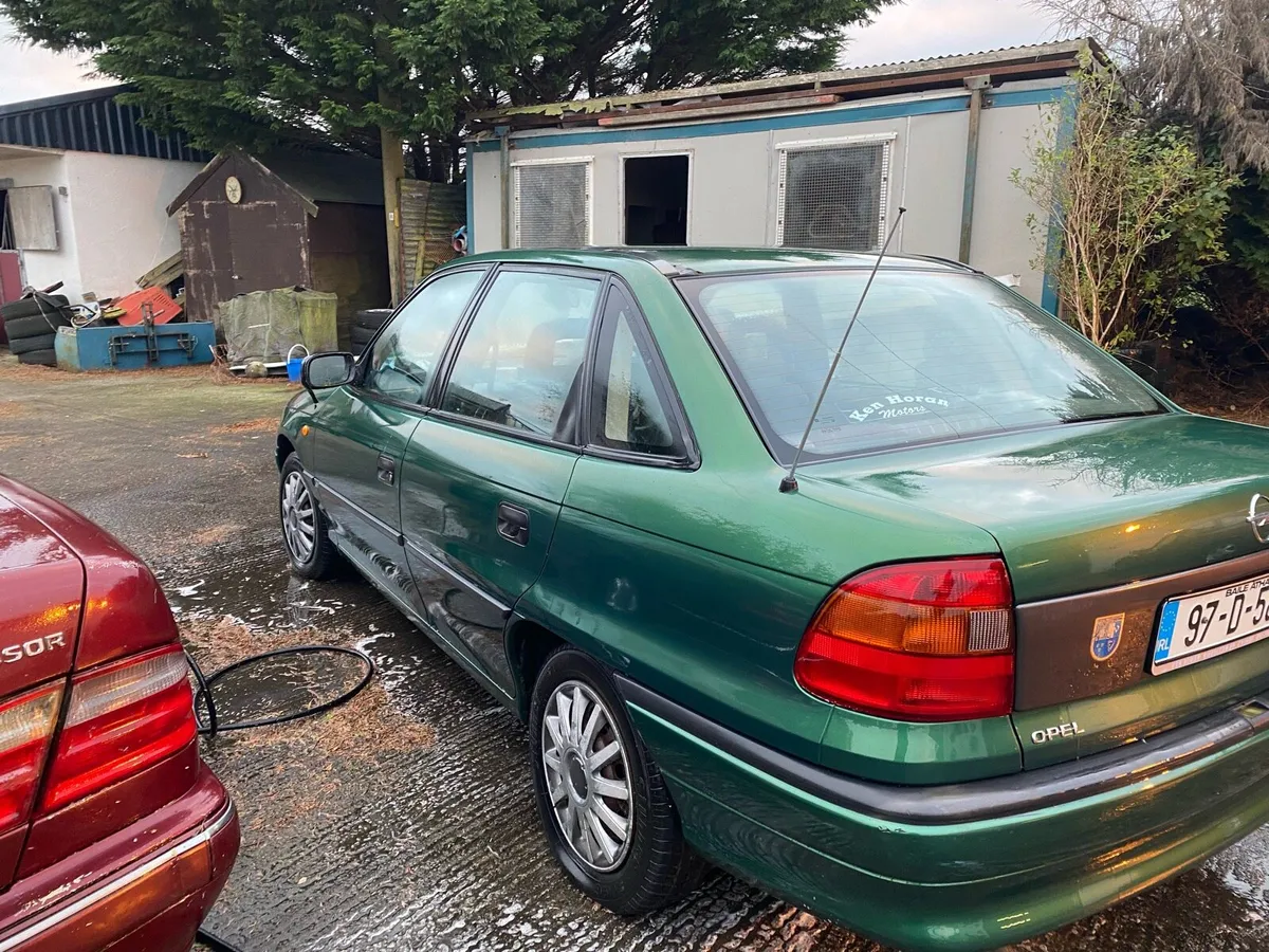 Opel Astra - Image 3