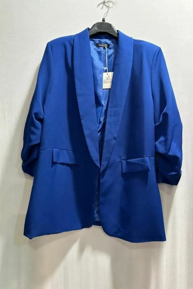 Plus sz blazers 14/18.....24e - Image 1