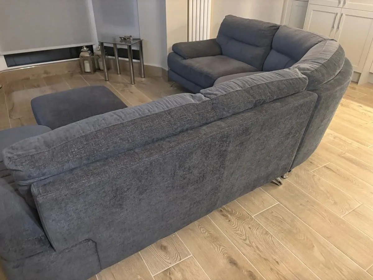 Sofa corner unit and footstool - Image 4