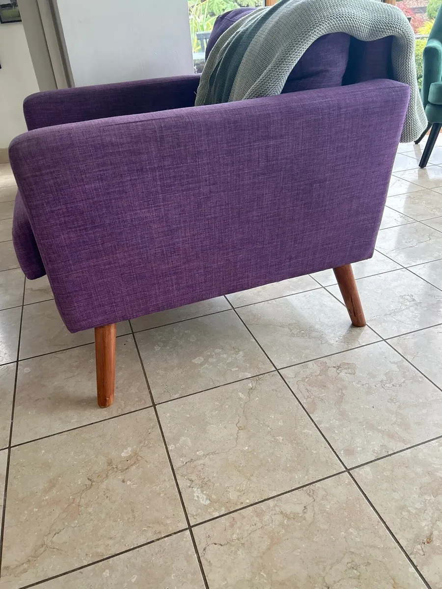 Chair living room - Image 2