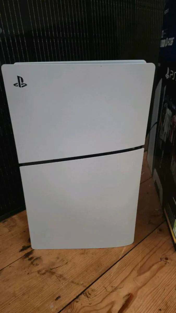 PS5 Slim Brand New - Image 2