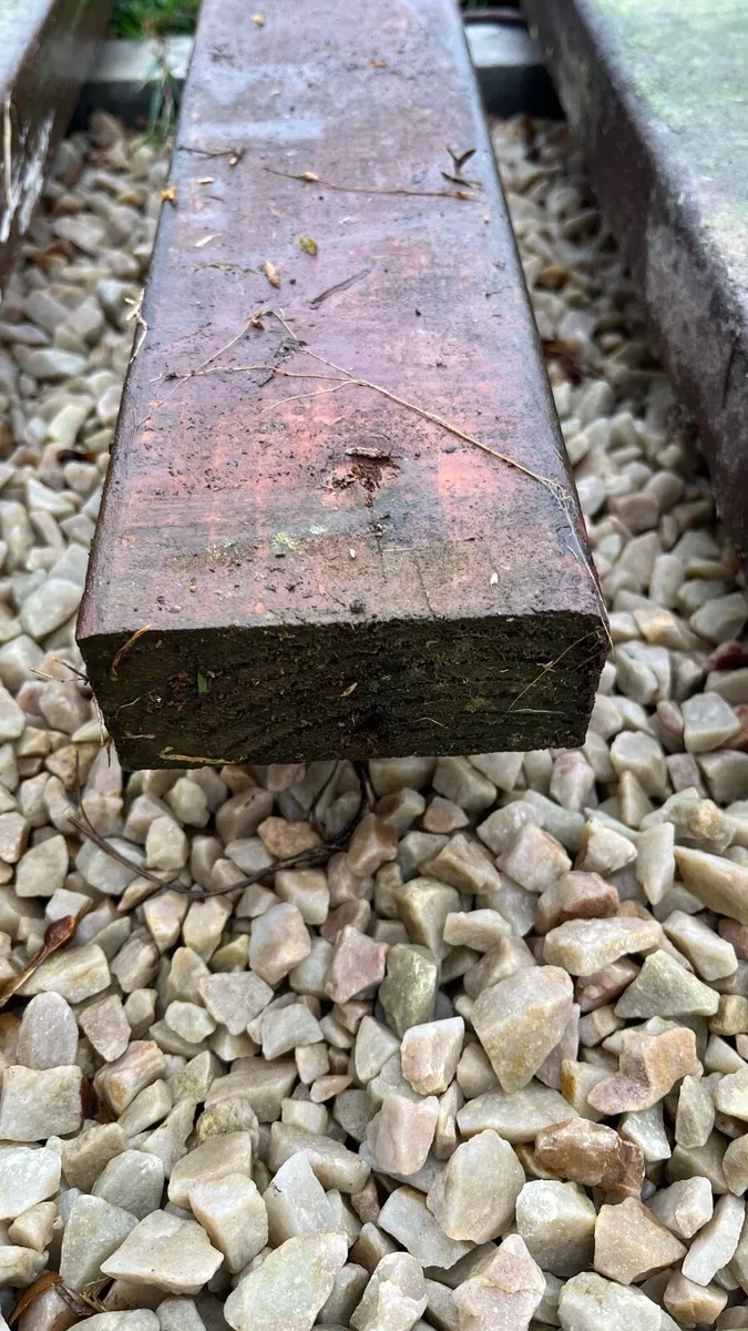 Timber fence D Rail 100x35 (4”x1 1/2”) Used - Image 1