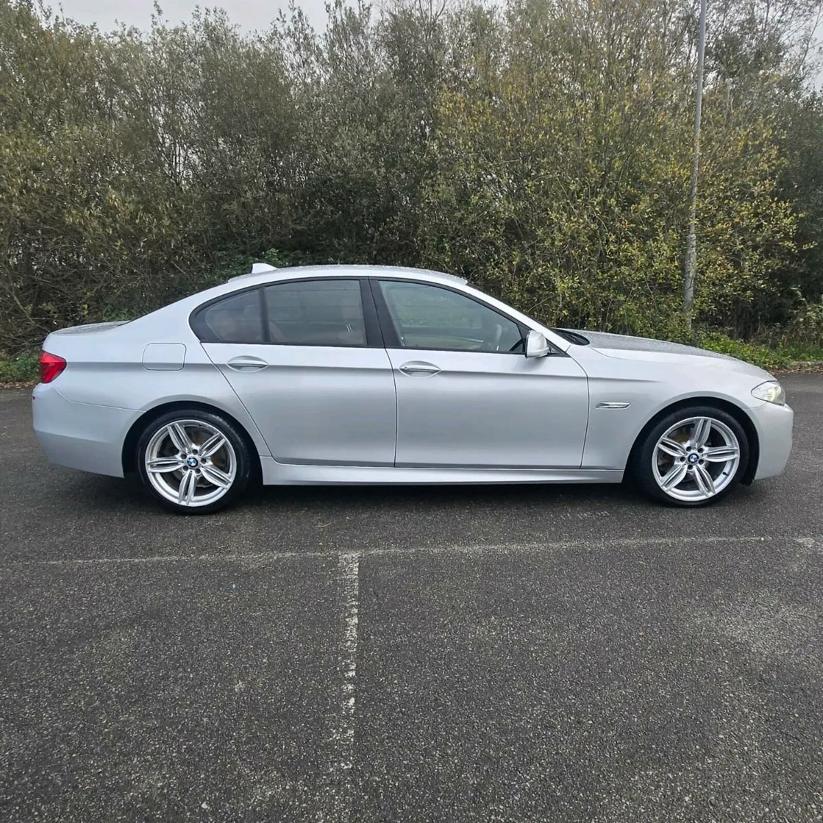 Bmw 520 - Image 2