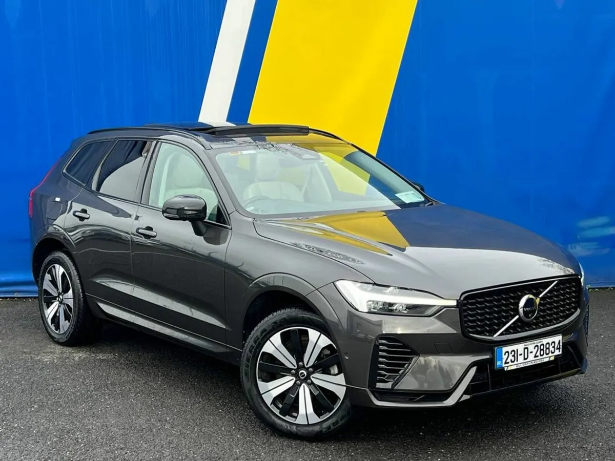 Volvo XC60 T6 PLUS DARK AWD 2.0 HYBRID // OPENING - Image 1
