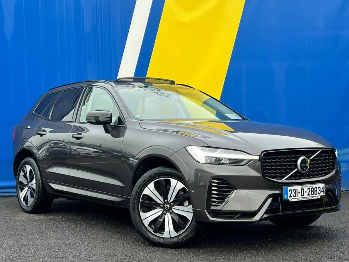 Volvo XC60 T6 PLUS DARK AWD 2.0 HYBRID // OPENING - Image 3