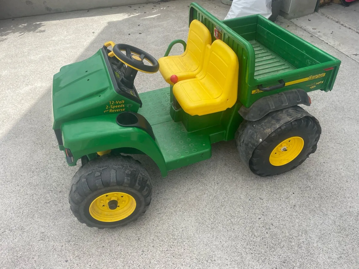 Kids johndeer gator - Image 1