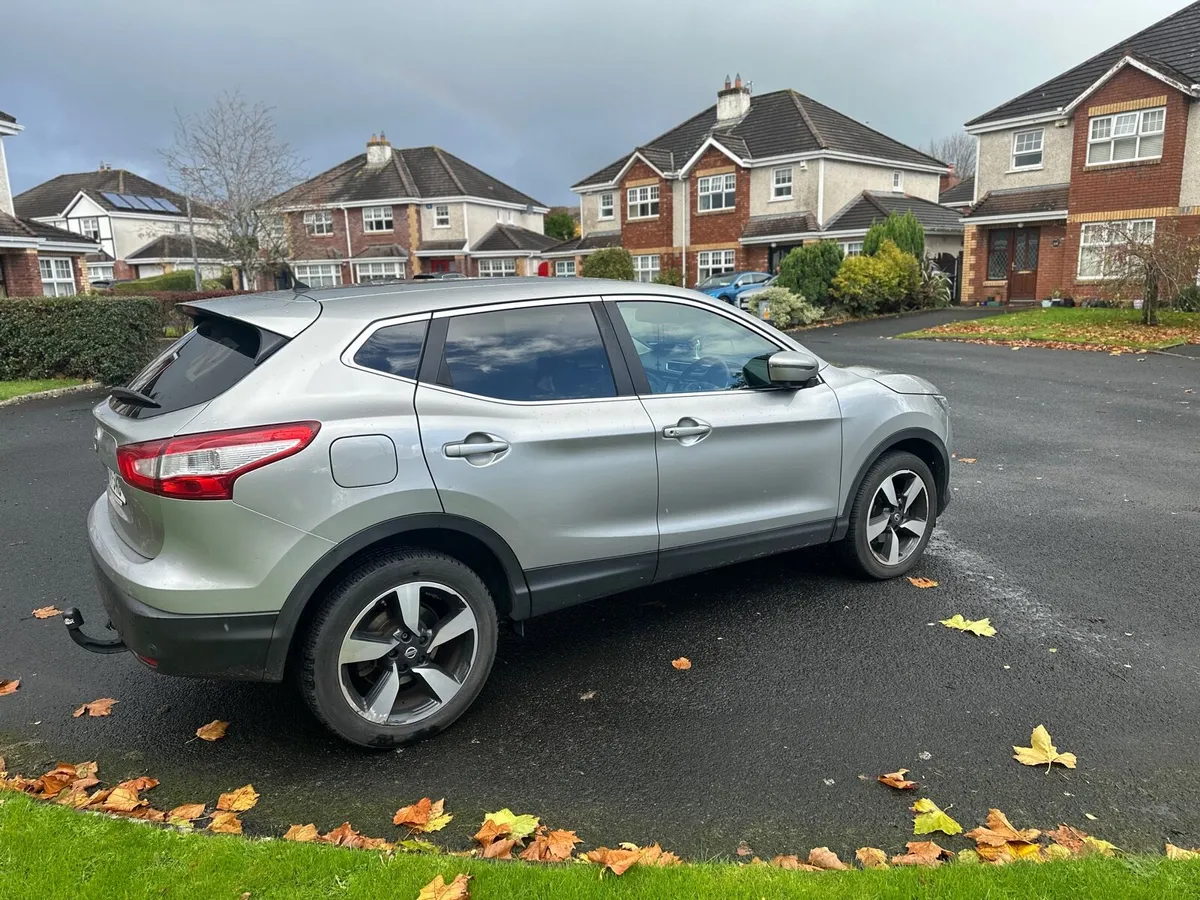 2015 (151-MN) Nissan Qashqai , New NCT - Image 2