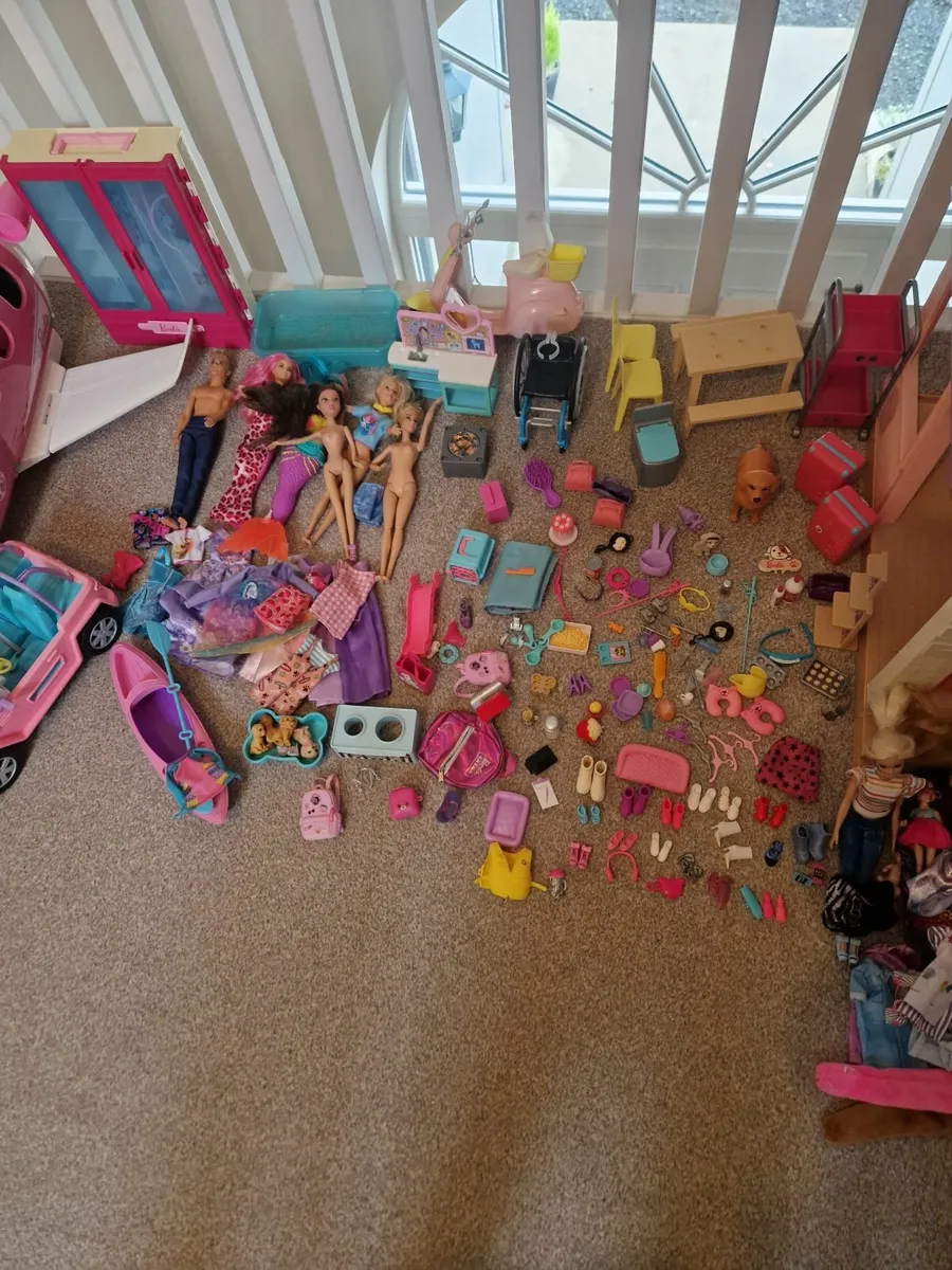 Barbie dream house accessories - Image 4