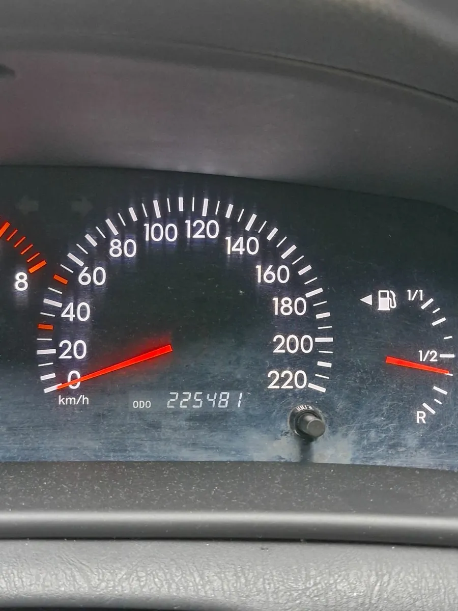 Toyota Corolla 2005 - Image 1