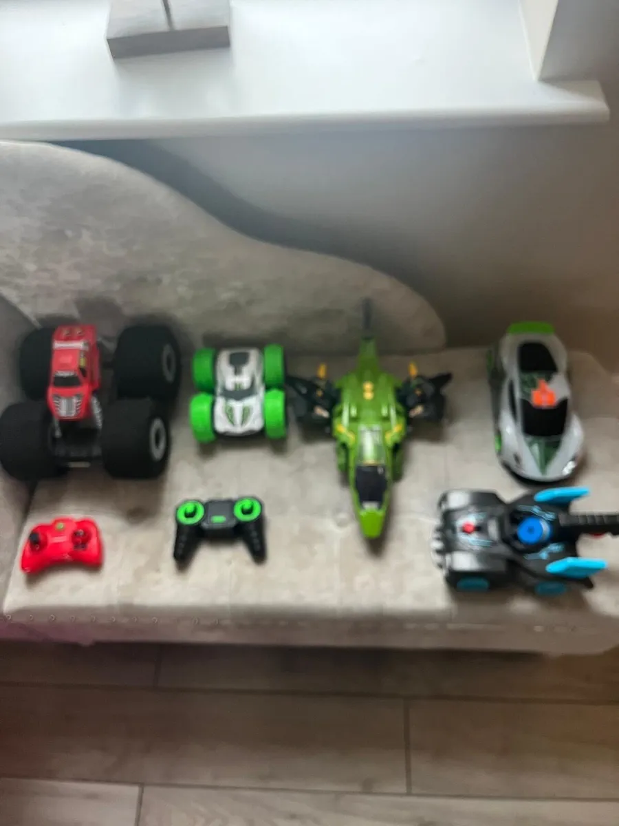Bundle of toy trucks/cars (some remote control) - Image 1