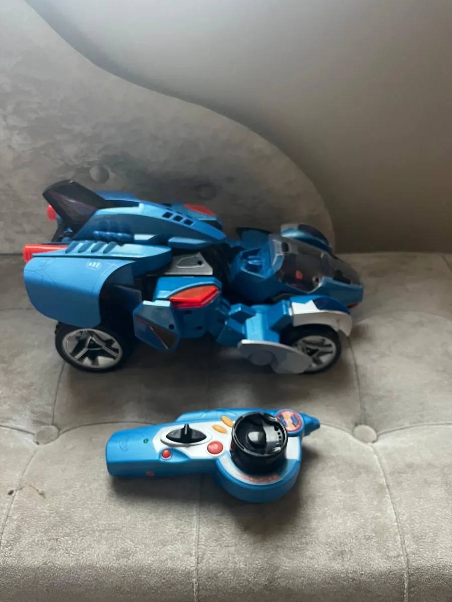 Bundle of toy trucks/cars (some remote control) - Image 4